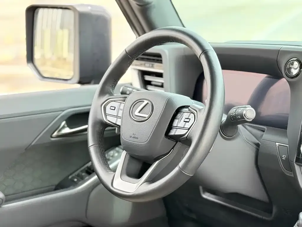 Lexus GX — фото 6