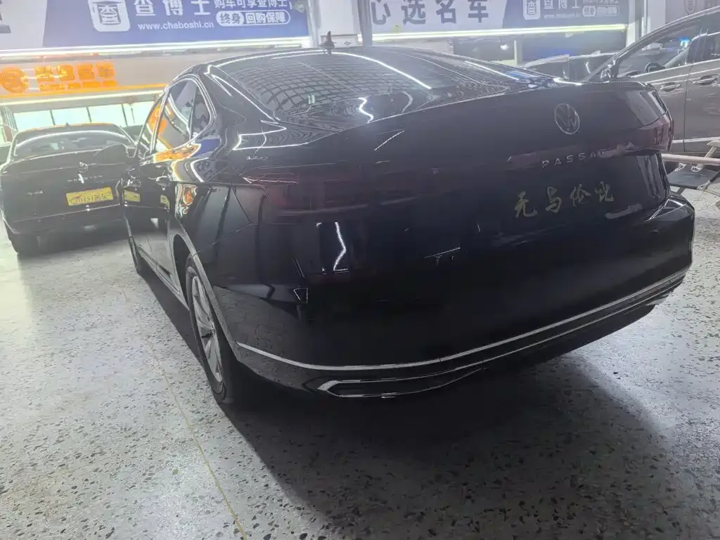 Volkswagen Passat — фото 6