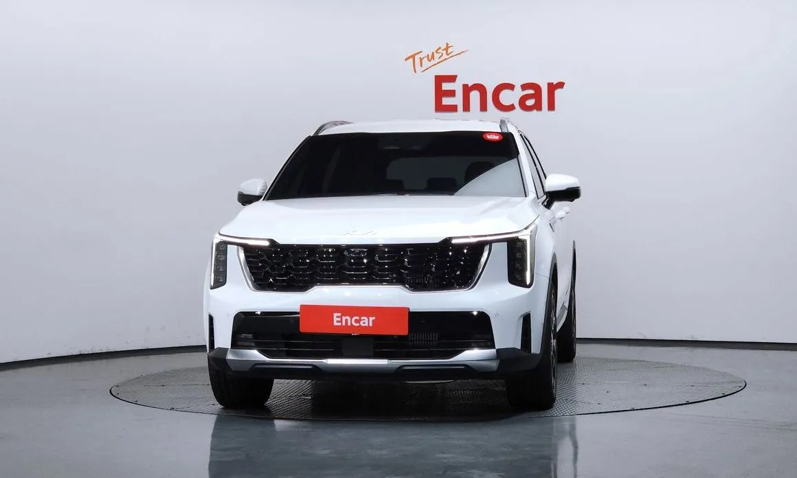 Kia Sorento — фото 6