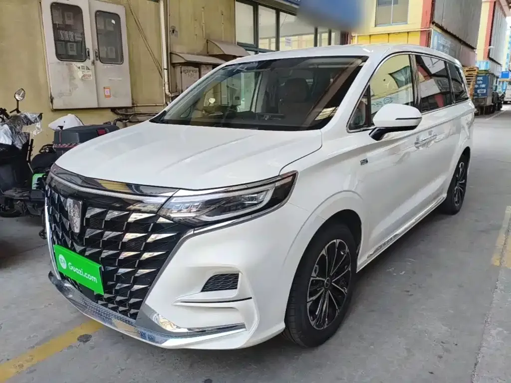 Roewe iMAX8 — фото 1