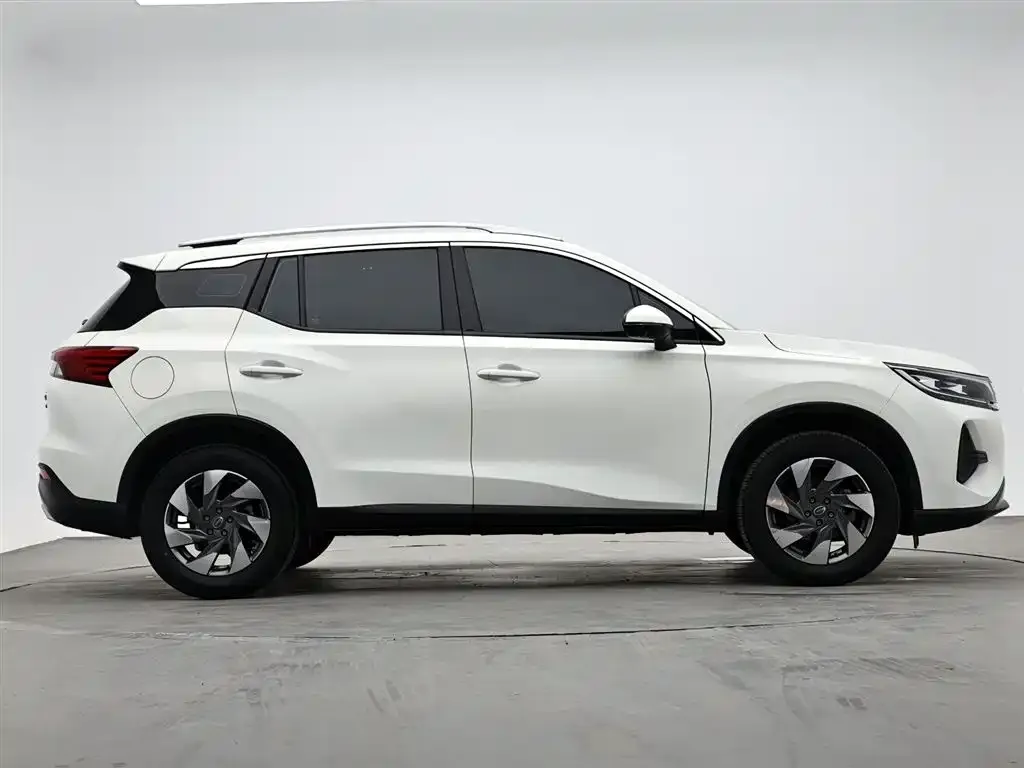 GAC Motor Trumpchi GS4 — фото 6