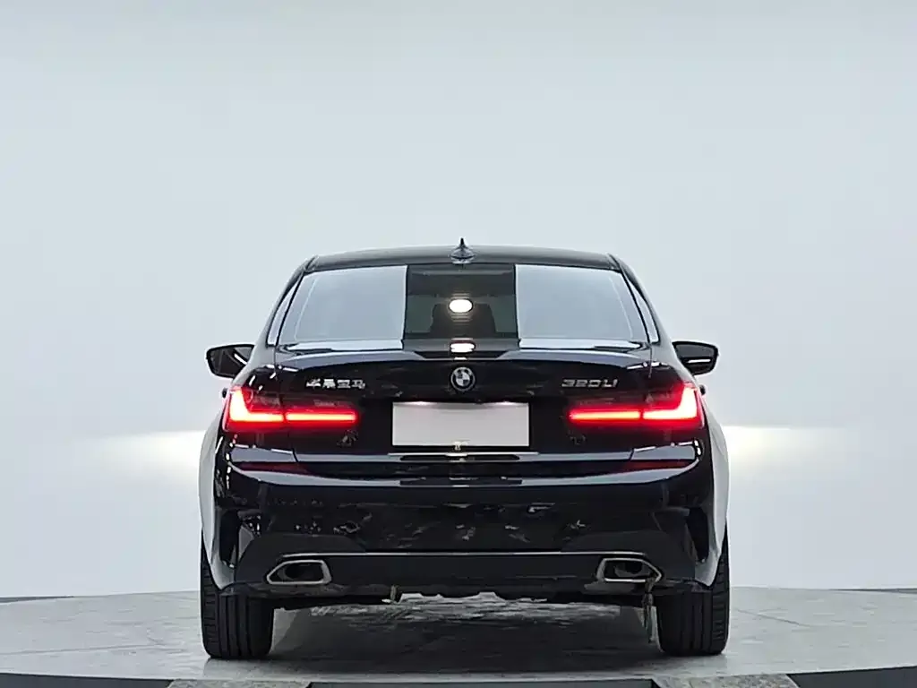 BMW 3 Series — фото 8
