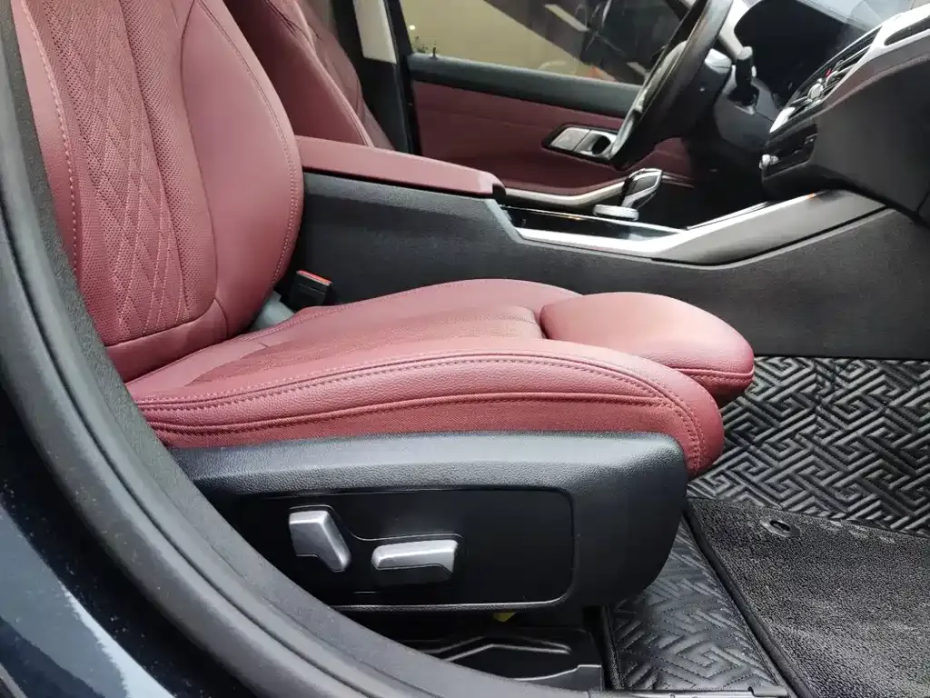 BMW 3 Series — фото 10