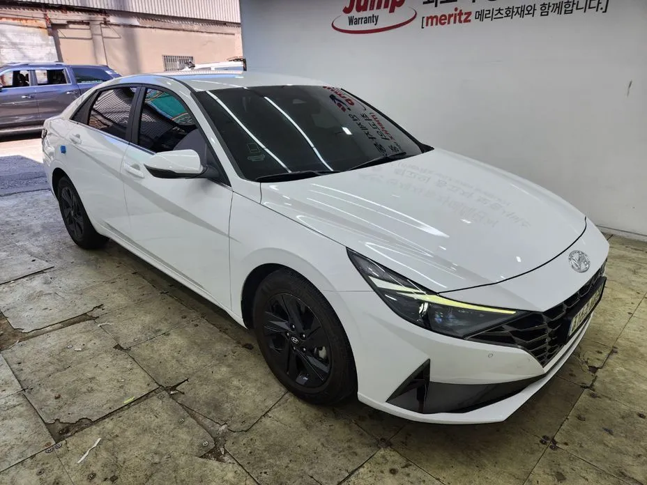Hyundai AVANTE — фото 3
