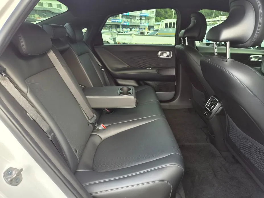 Hyundai Ioniq6 — фото 3