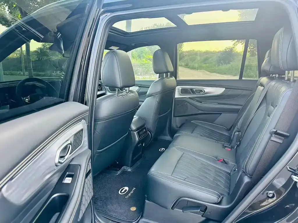 GAC Motor Trumpchi GS8 — фото 5