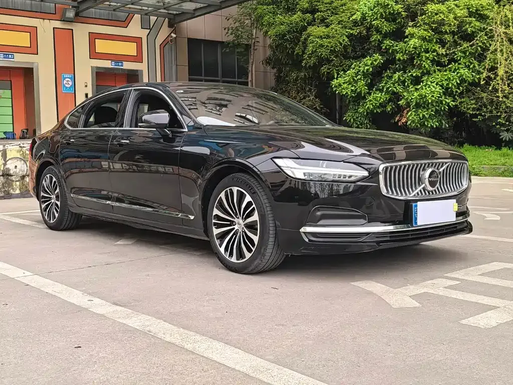 Volvo S90 — фото 5