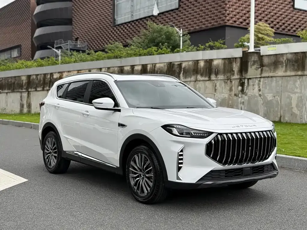 Jetour X70 PLUS — фото 10