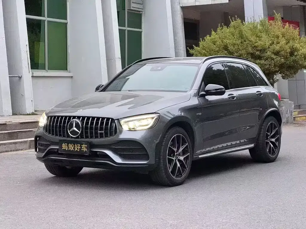 Mercedes-Benz GLC AMG — фото 1