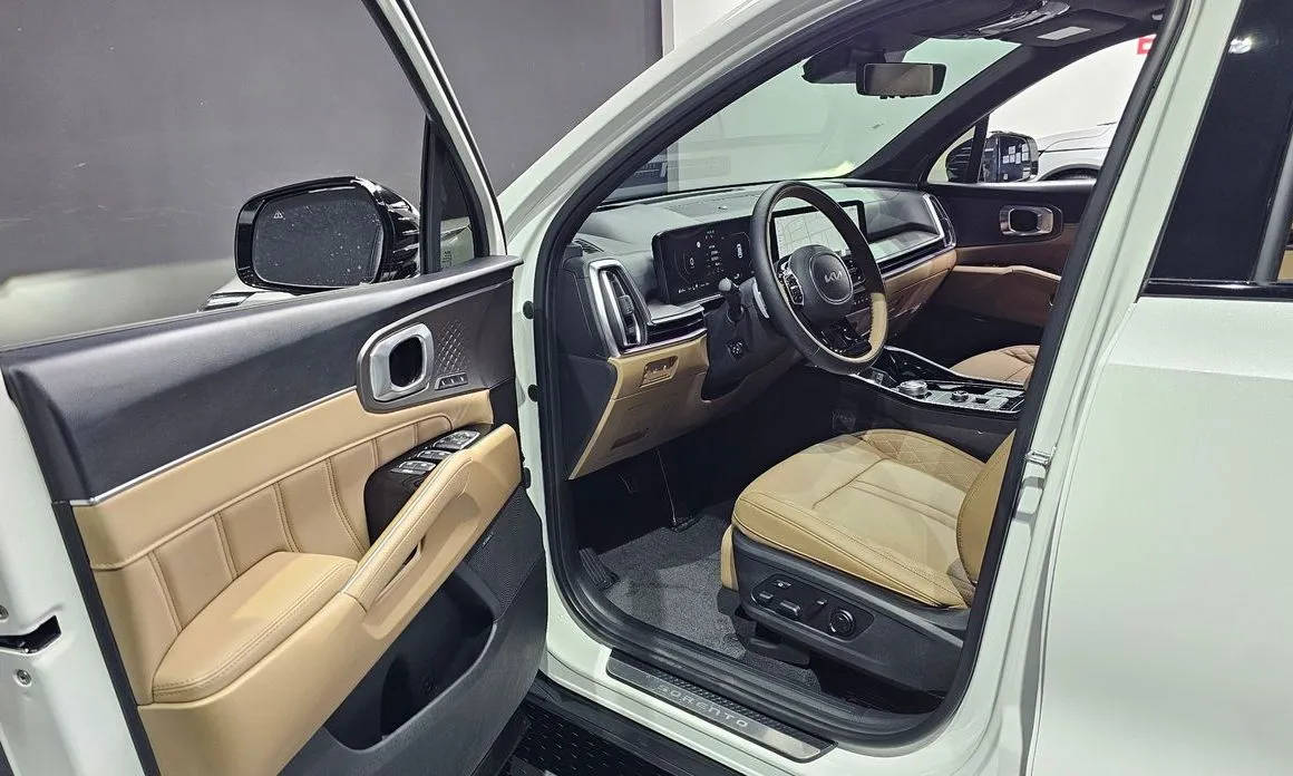 Kia Sorento — фото 5