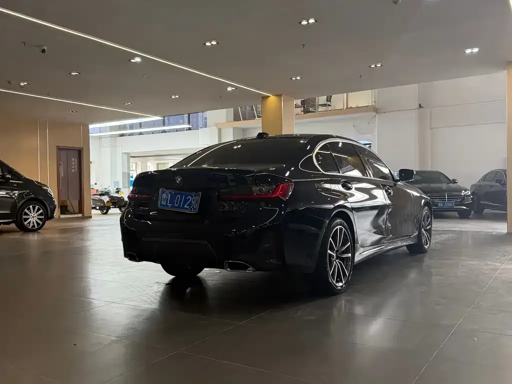 BMW 3 Series — фото 10