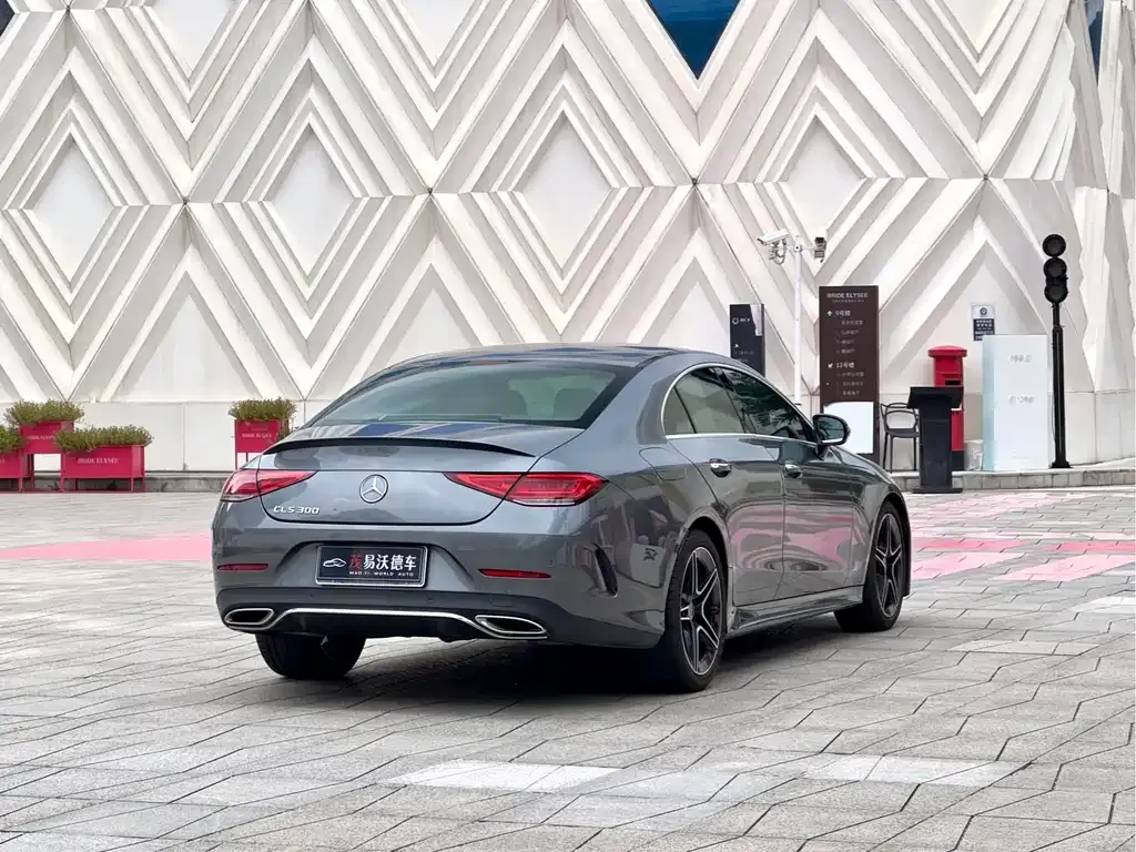 Mercedes-Benz CLS — фото 4