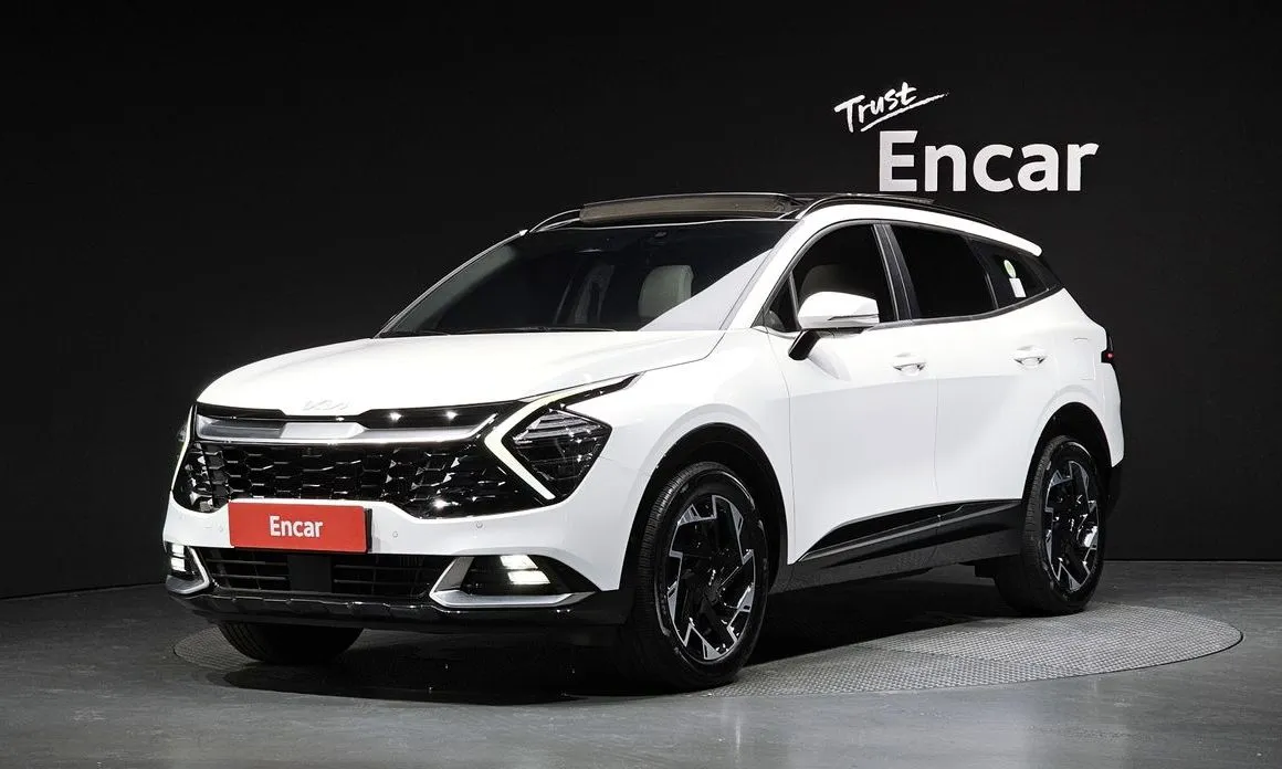Kia Sportage — фото 1