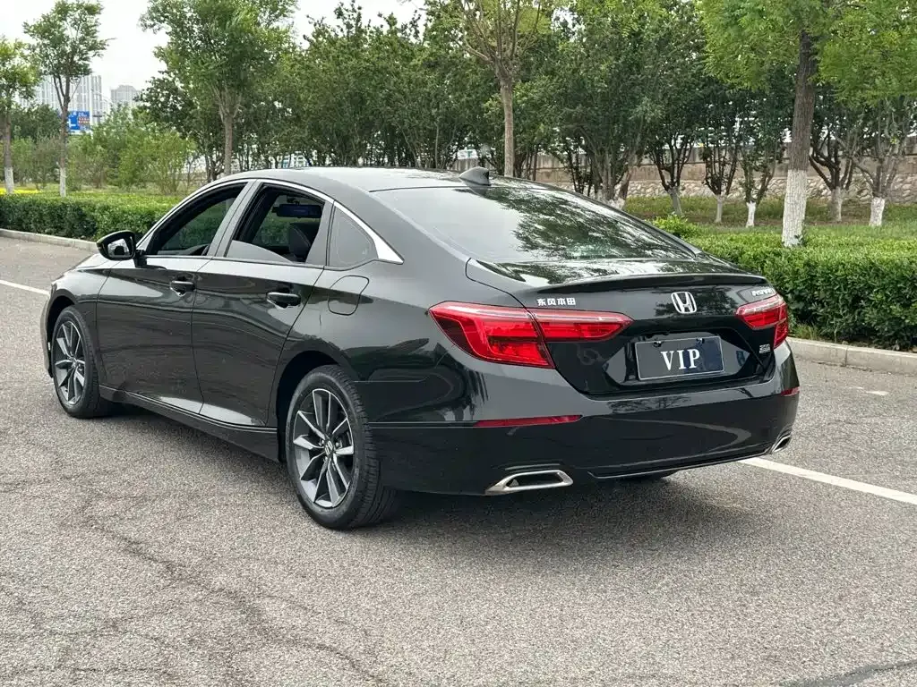 Honda Inspire — фото 9