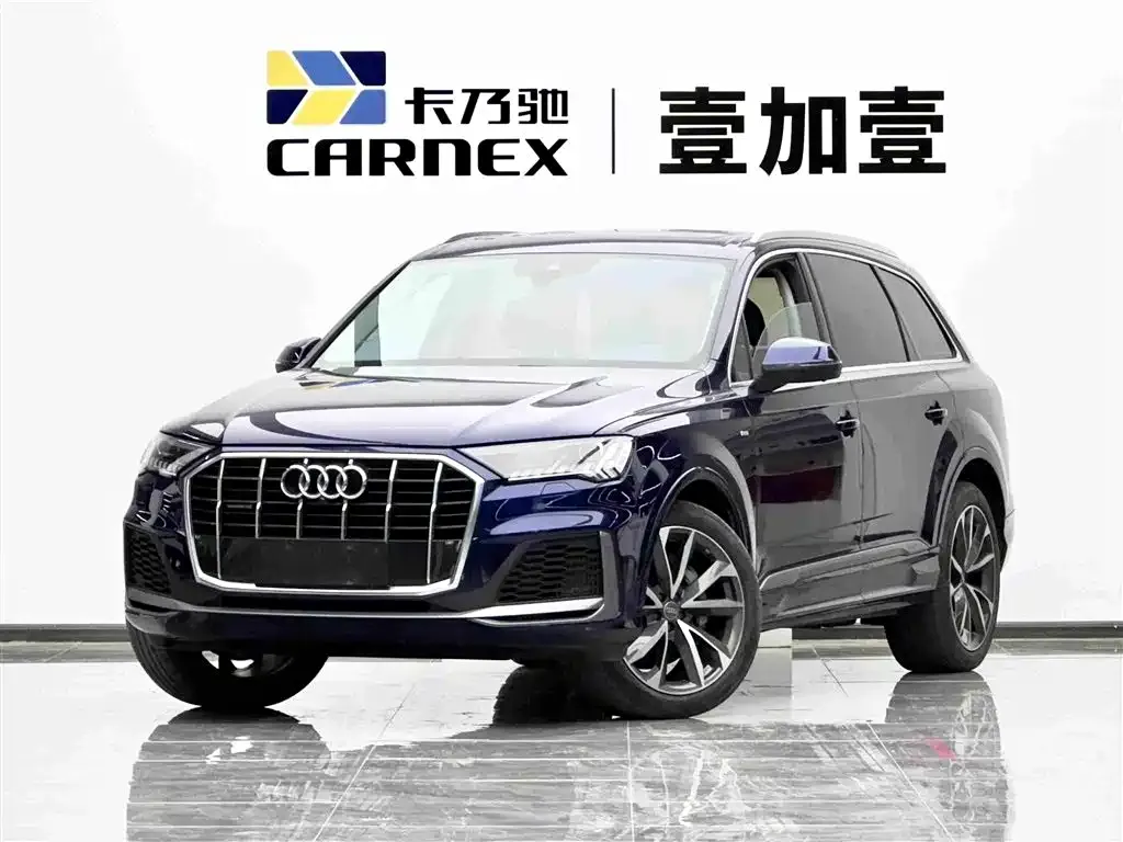 Audi Q7 — фото 1