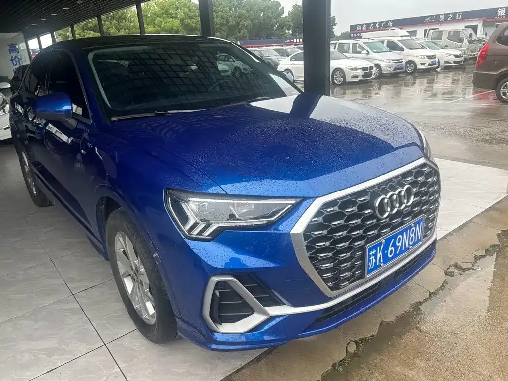 Audi Q3 Sportback — фото 9