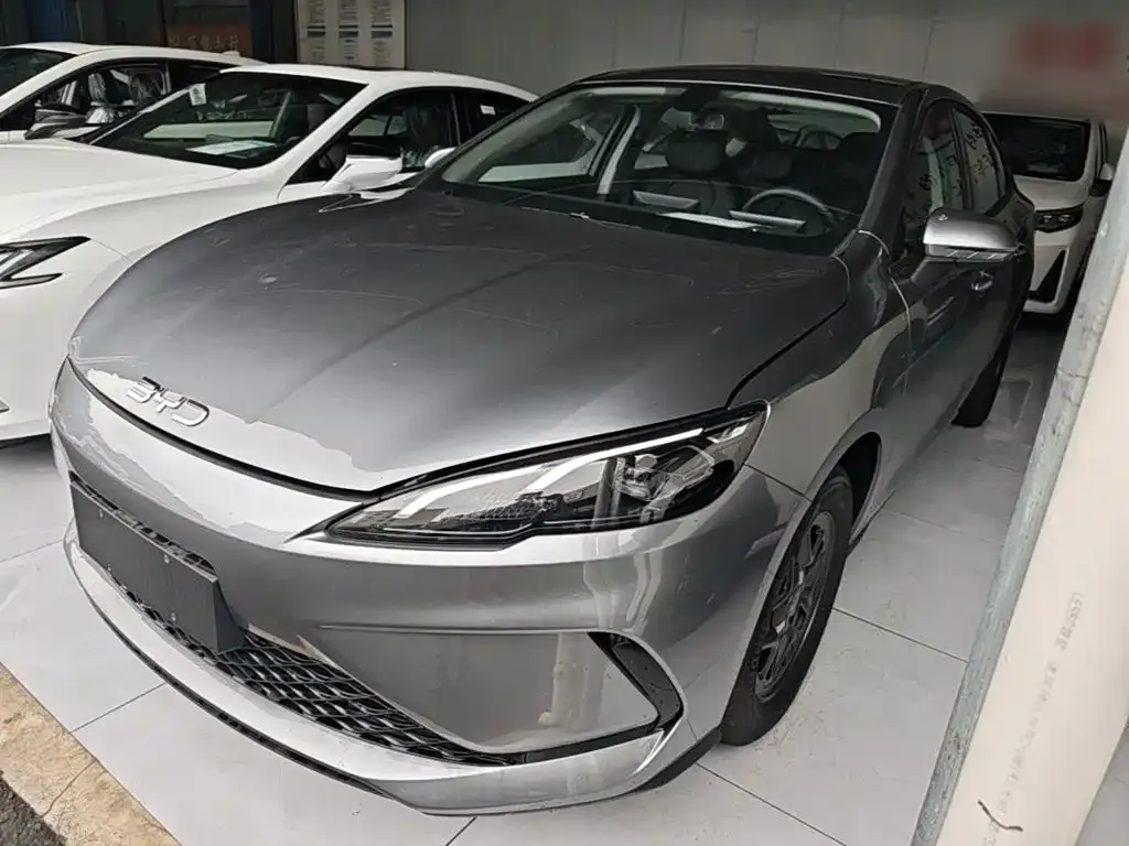 BYD Seal 05 DM-i — фото 1
