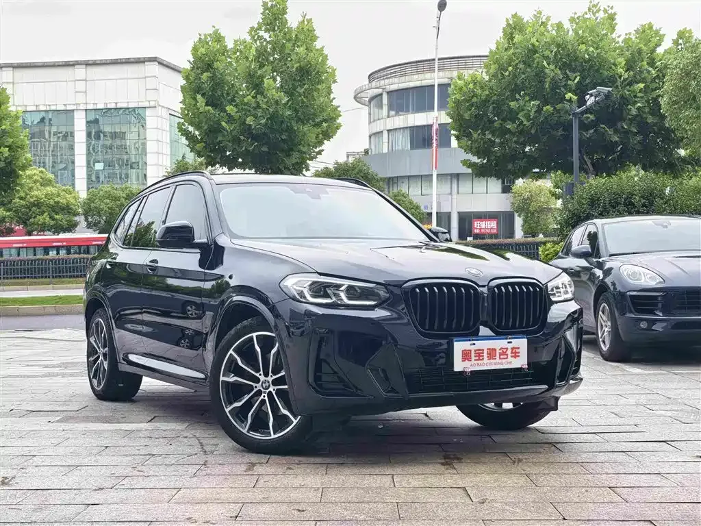 BMW X3 — фото 10