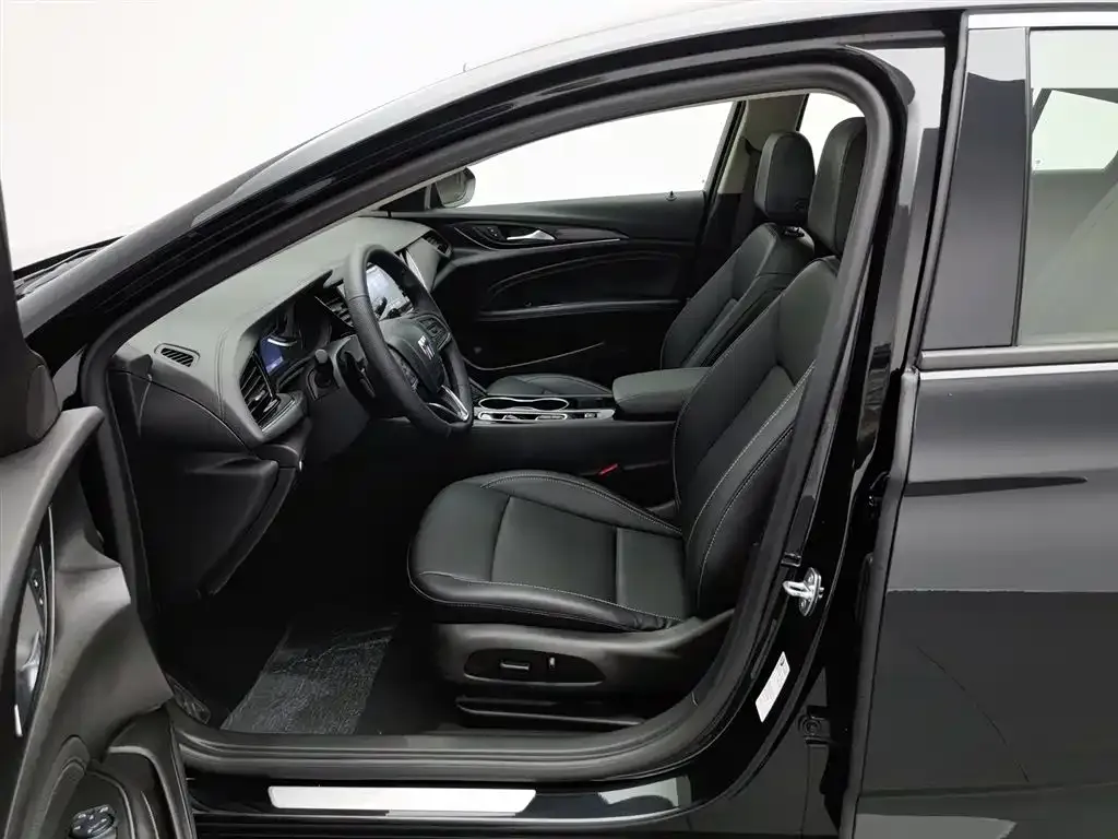 Buick Regal — фото 8