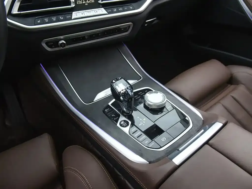 BMW X5 (Import) — фото 4