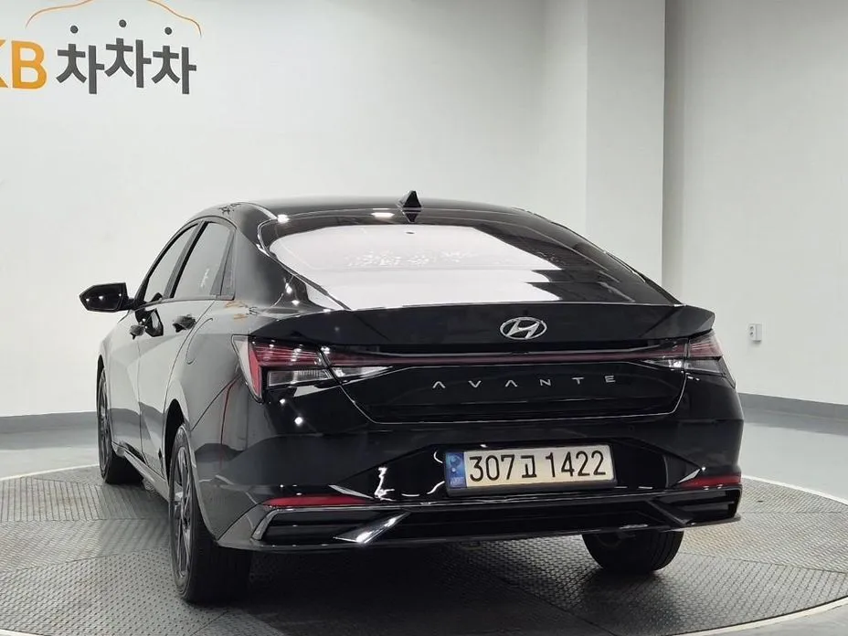 Hyundai AVANTE — фото 4