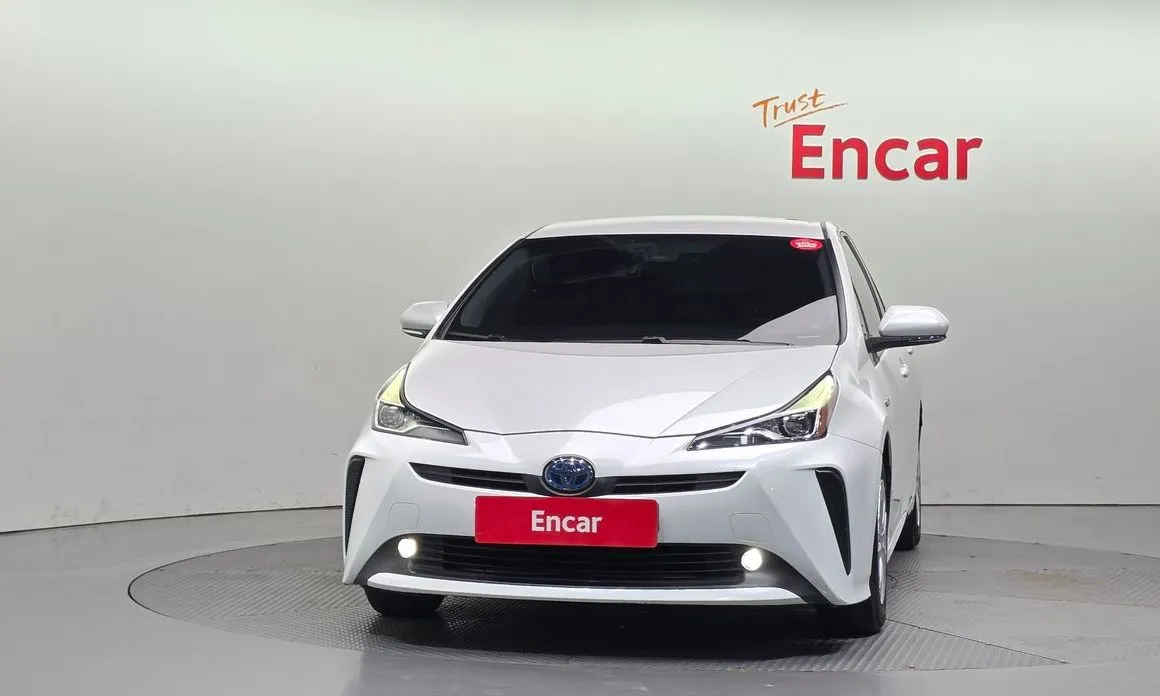 Toyota Prius — фото 2