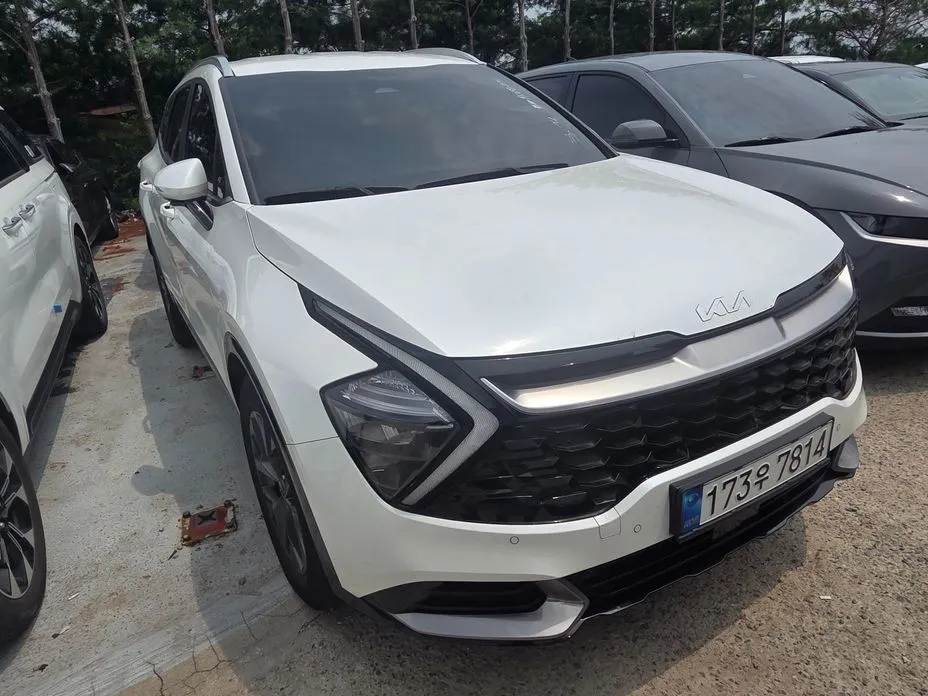 Kia Sportage — фото 1
