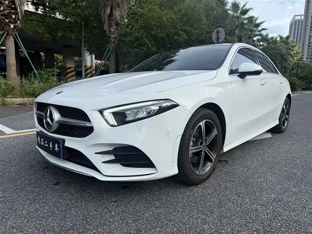 Mercedes-Benz A-Class — фото 1