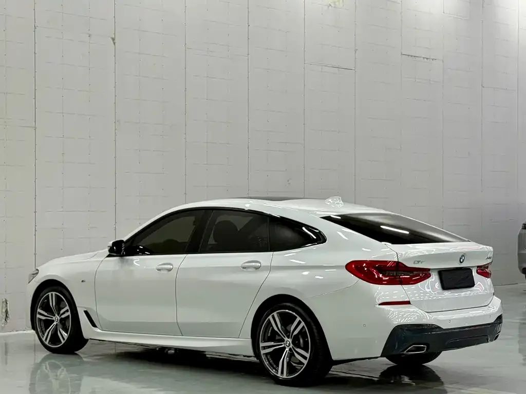 BMW 6 Series GT — фото 9