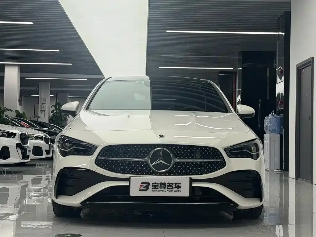Mercedes-Benz CLA (Import) — фото 9
