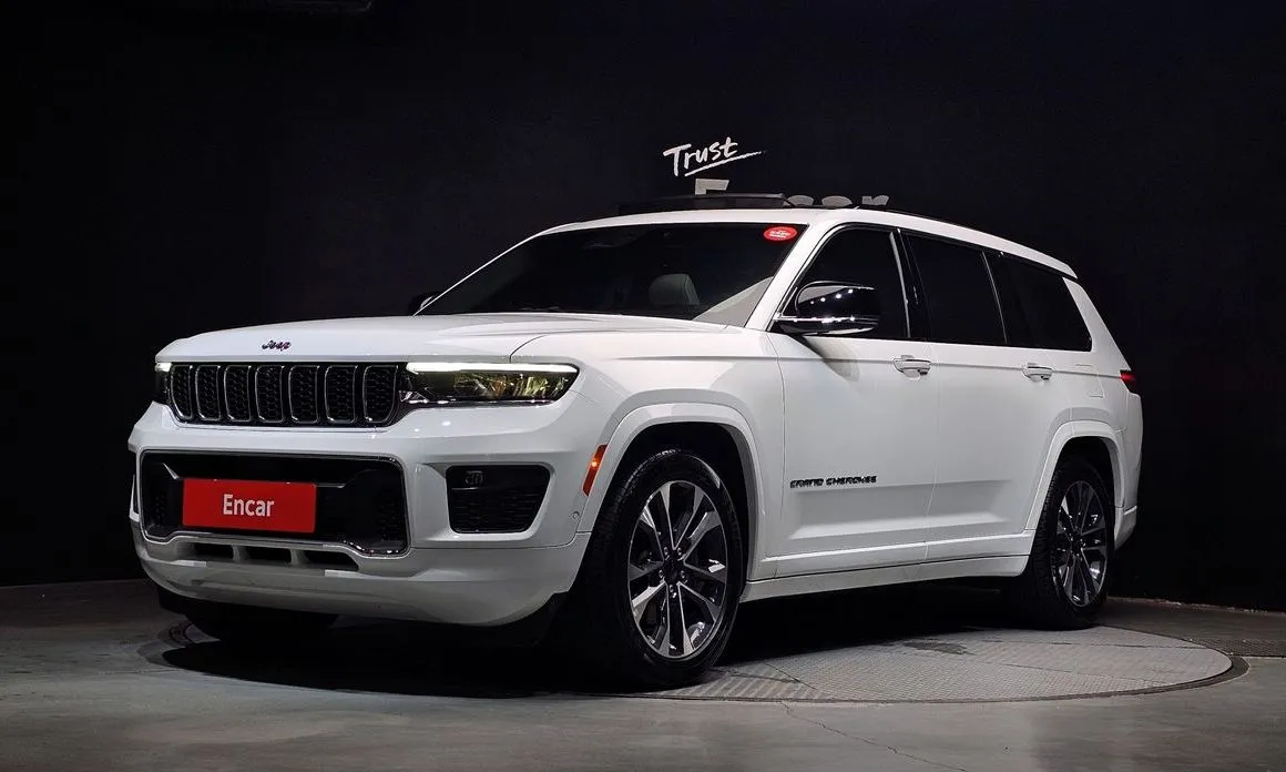 Jeep Cherokee — фото 1