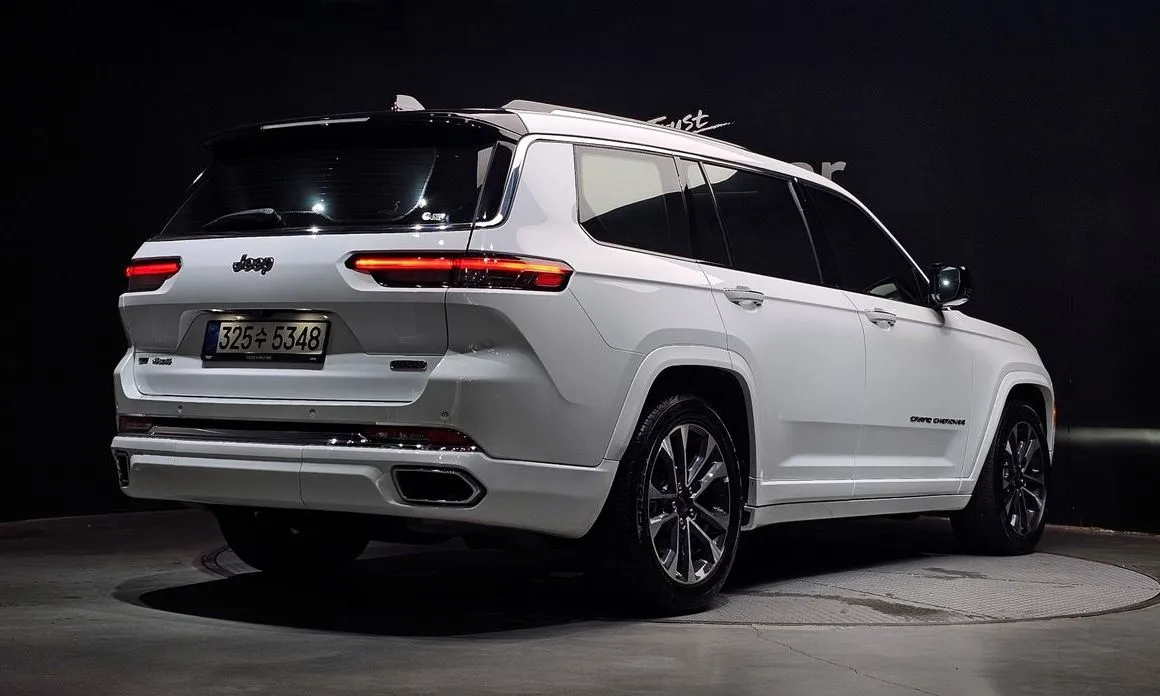 Jeep Cherokee — фото 3