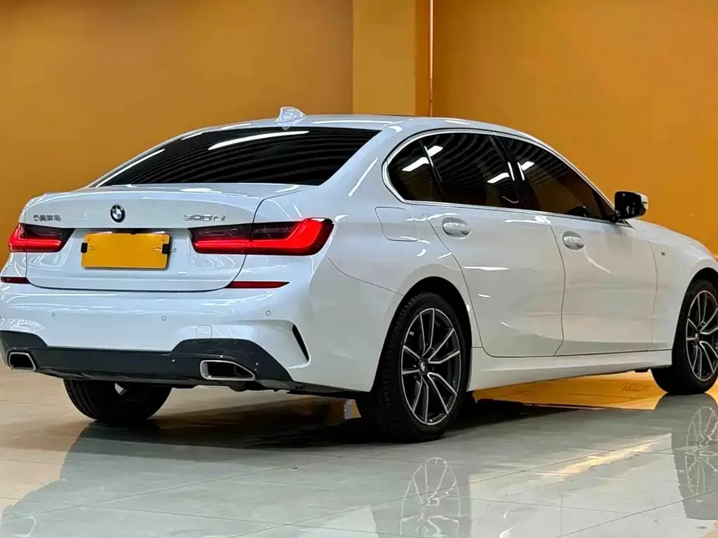 BMW 3 Series — фото 5