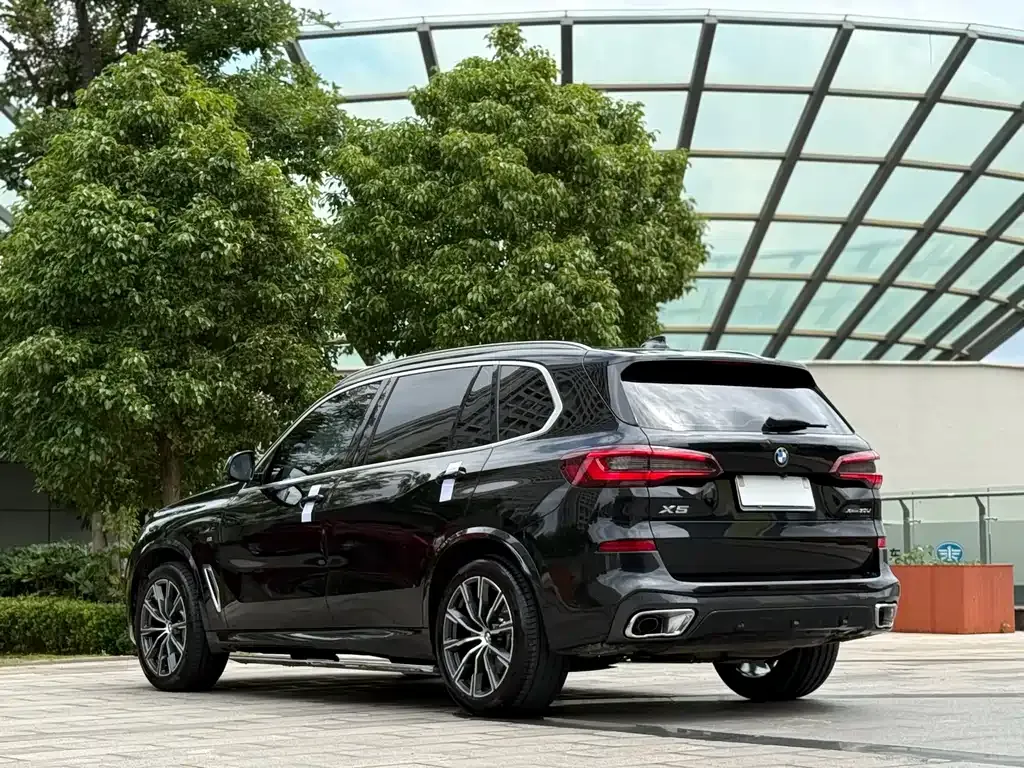 BMW X5 — фото 3