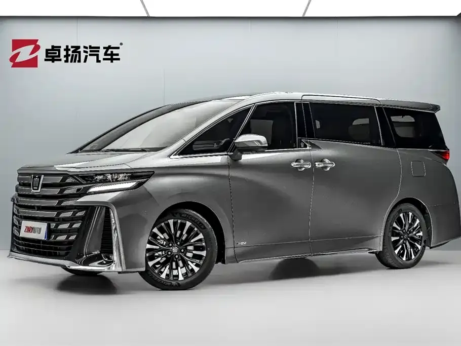 Toyota Vellfire — фото 1