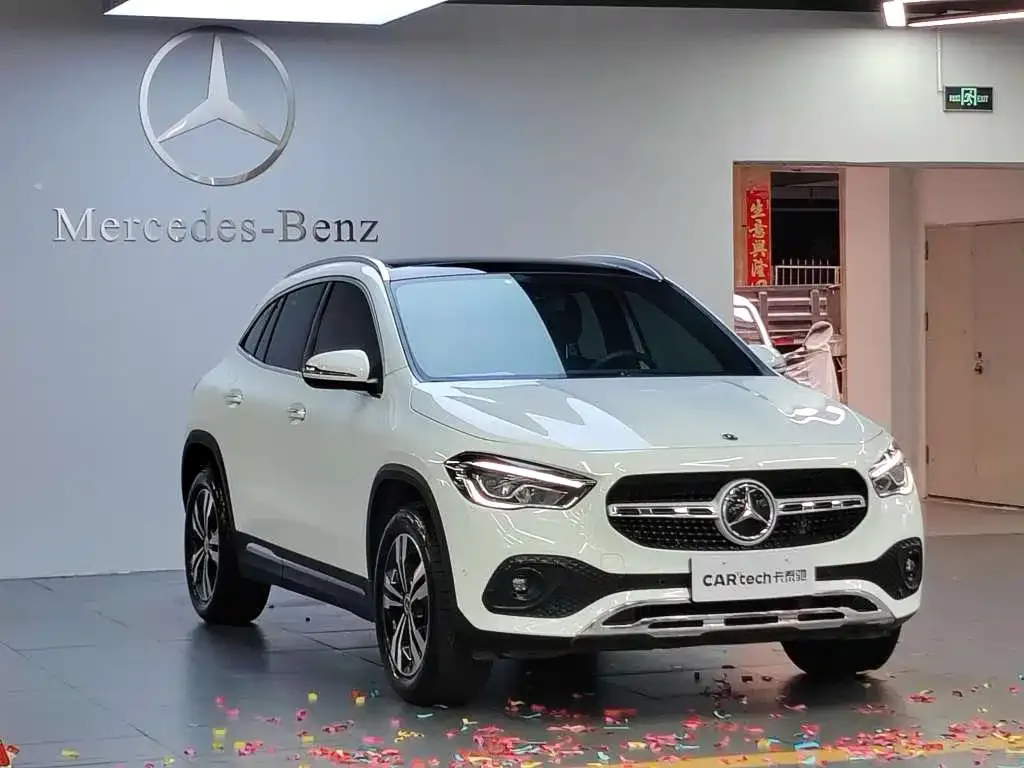 Mercedes-Benz GLA — фото 9