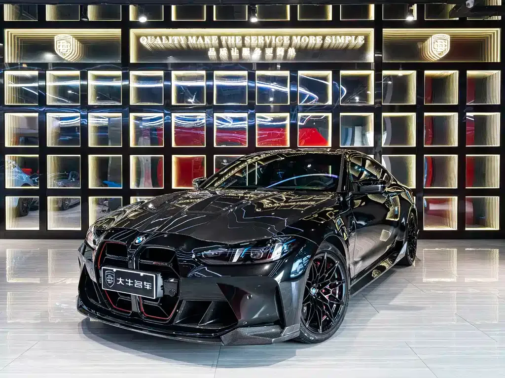 BMW M4 — фото 1
