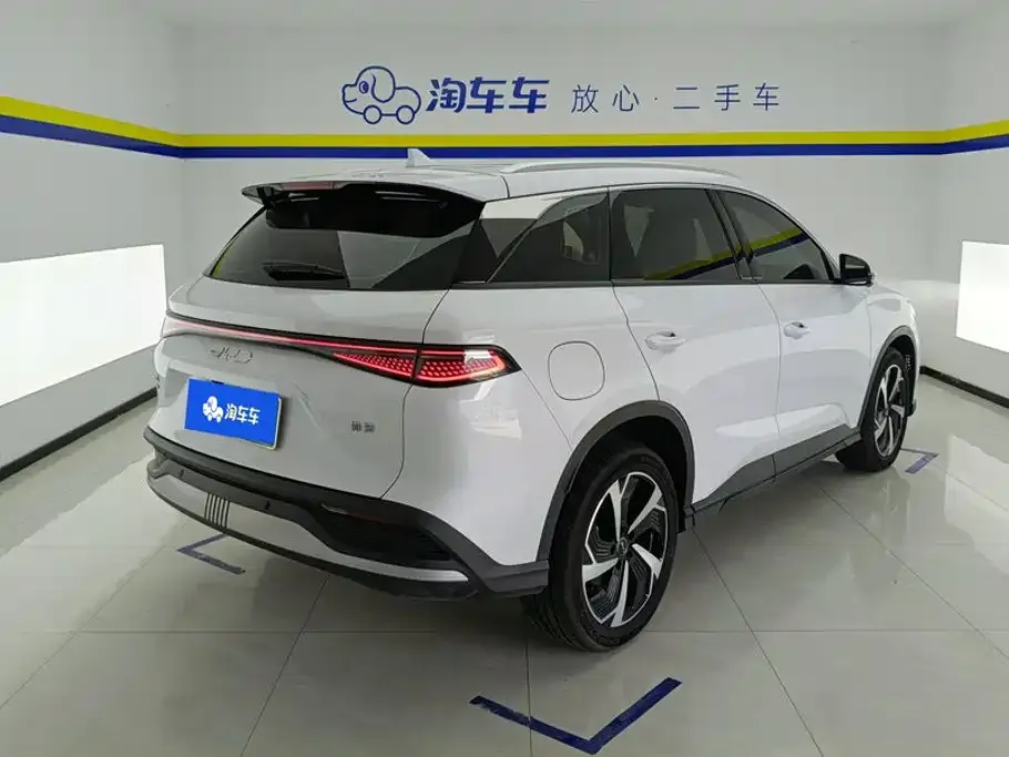 BYD Seal 05 DM-i — фото 2