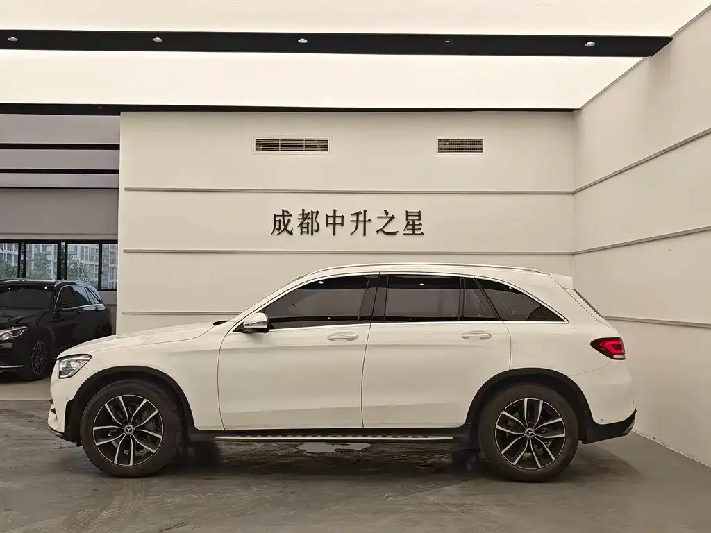 Mercedes-Benz GLC — фото 5