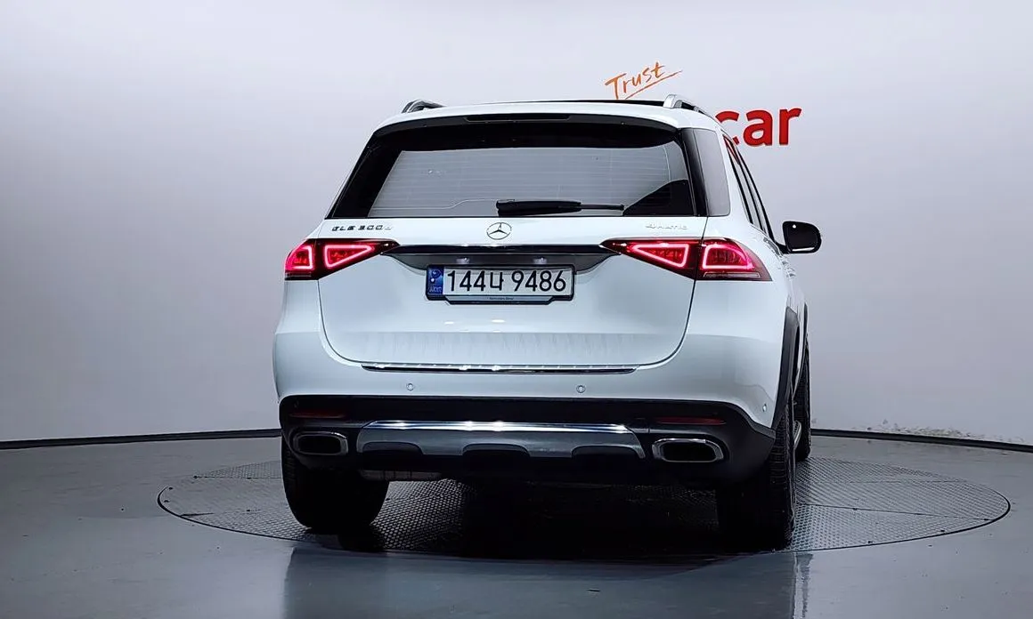 Mercedes-Benz GLE-Class — фото 3