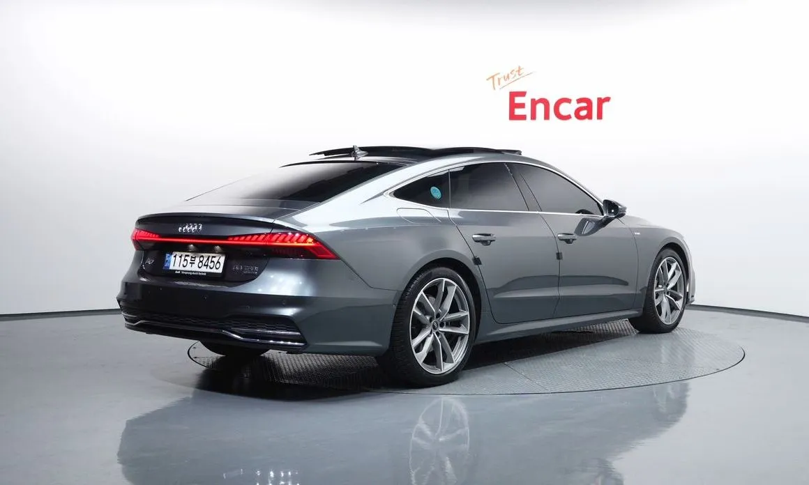 Audi A7 — фото 5