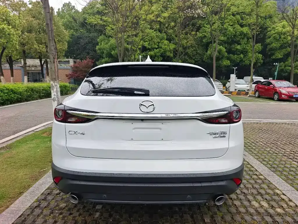 Mazda CX-4 — фото 4