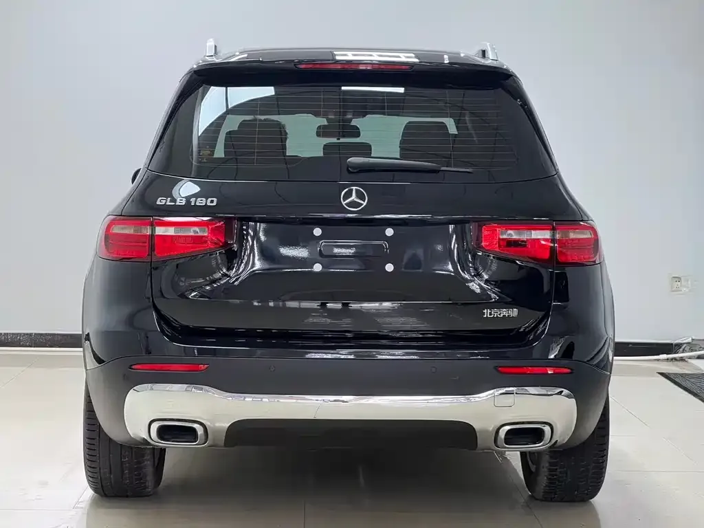 Mercedes-Benz GLB — фото 3