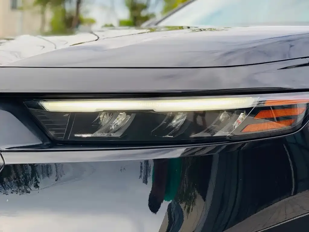 Honda Accord — фото 5