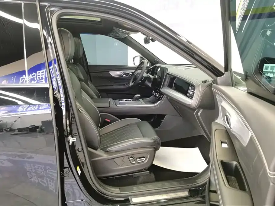 GAC Motor Trumpchi GS8 — фото 10
