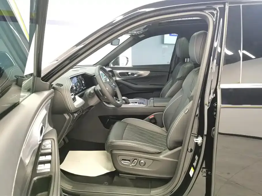 GAC Motor Trumpchi GS8 — фото 4