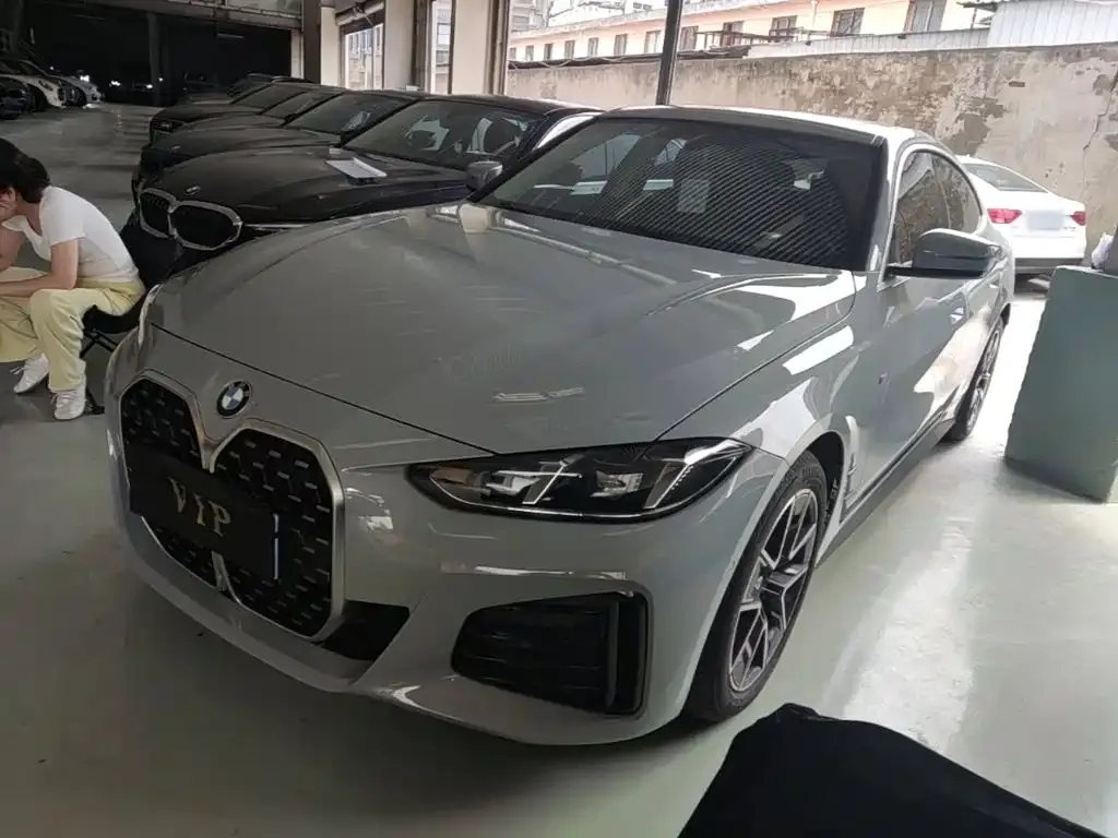 BMW 4 Series — фото 1