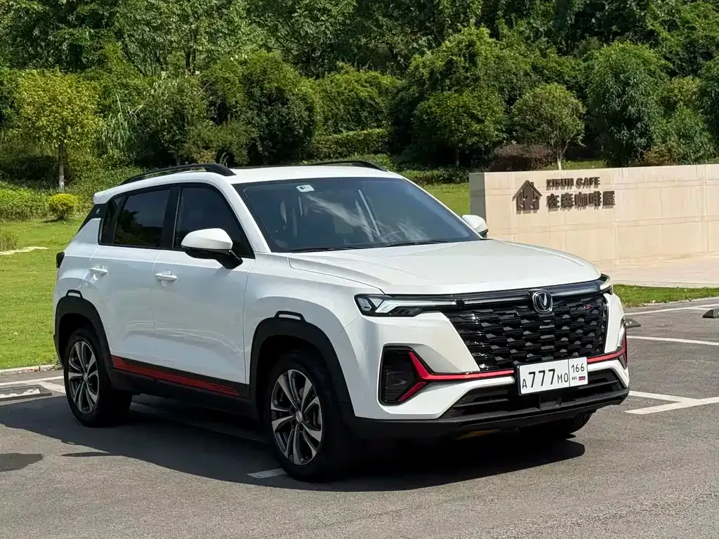 Changan CS35PLUS — фото 10
