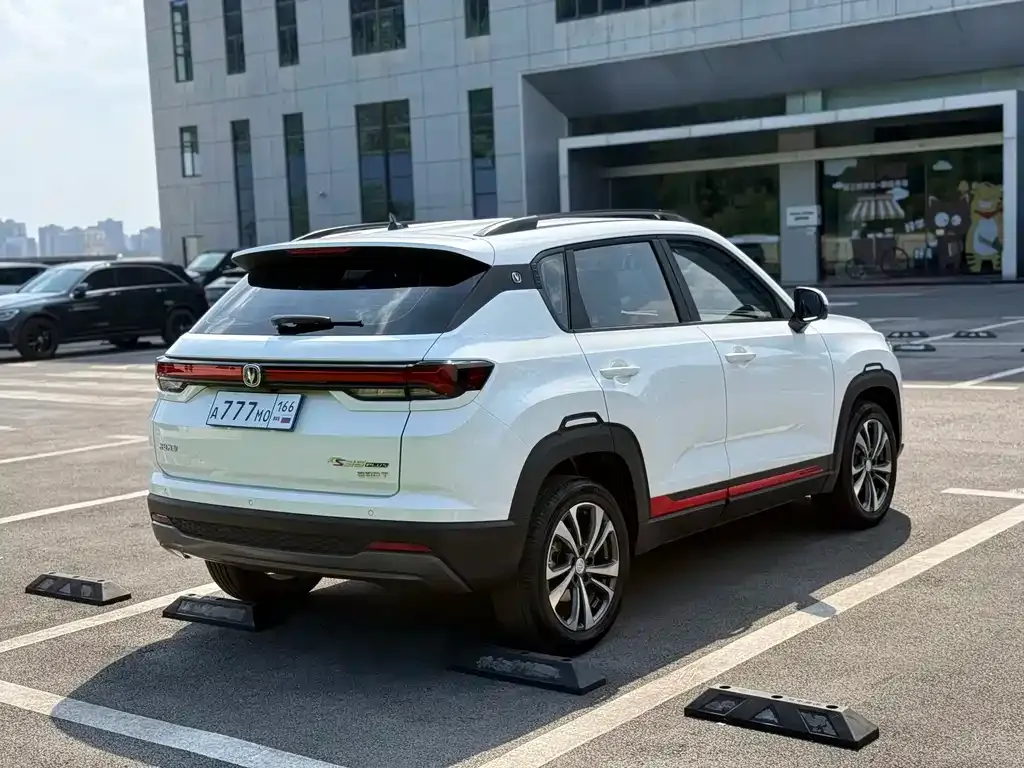 Changan CS35PLUS — фото 7