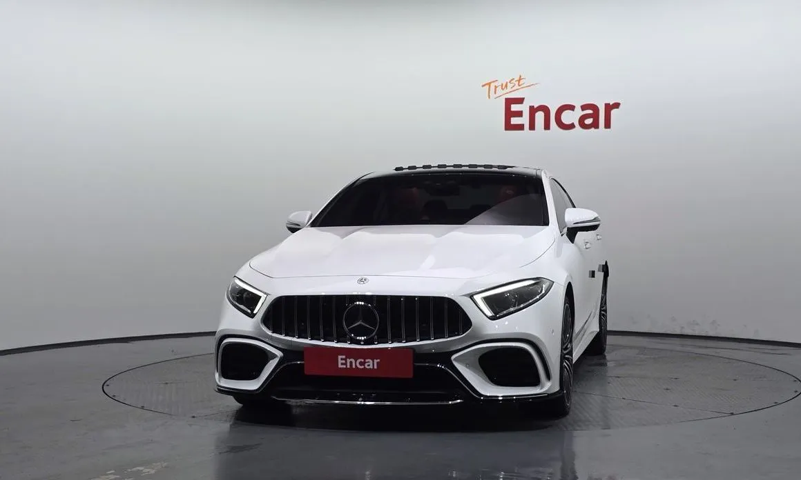 Mercedes-Benz CLS-Class — фото 1